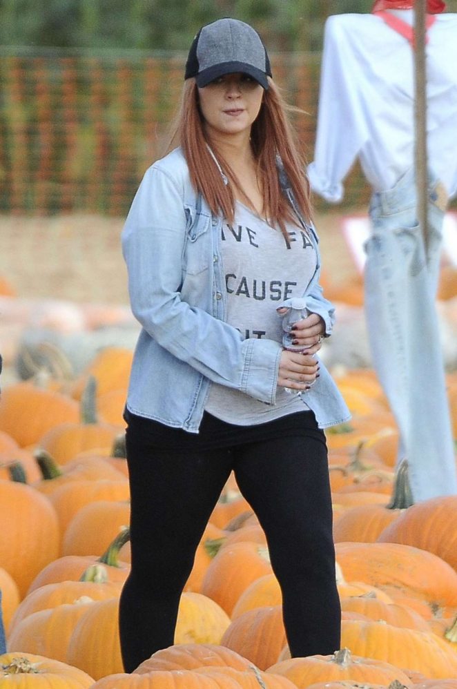 Christina Aguilera at the pumpkin patch in Malibu