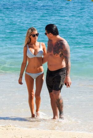 Christina Haack (Christina Anstead) - Spotted at the beach in Cabo San Lucas
