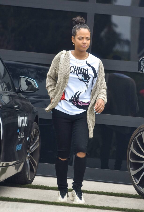 Christina Milian - Out for lunch at Mauro's Cafe in West Hollywood
