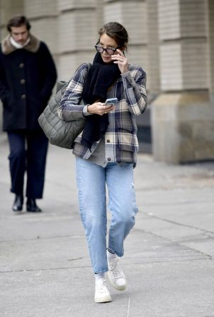 Christy Turlington - Is spotted on a stroll in New York