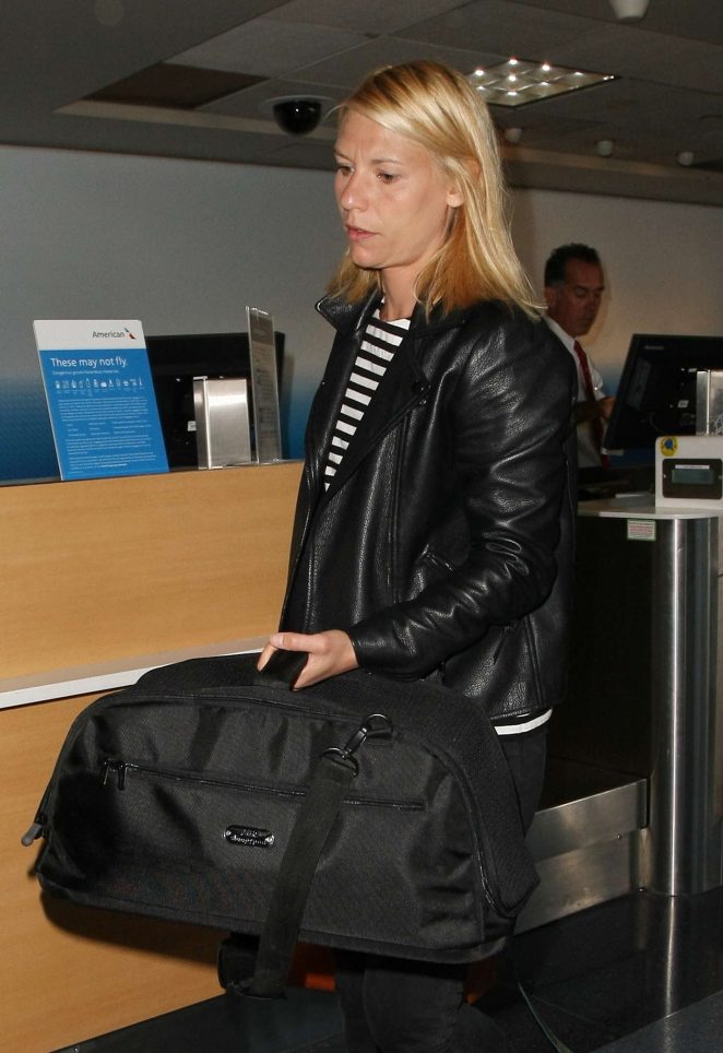 Claire Danes at LAX Airport in Los Angeles