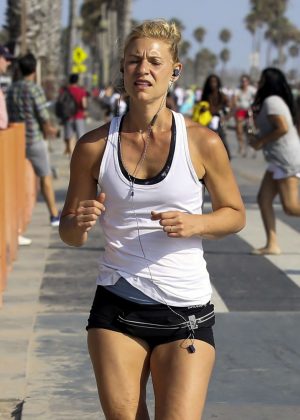 Claire Danes in Shorts Jogging in Santa Monica