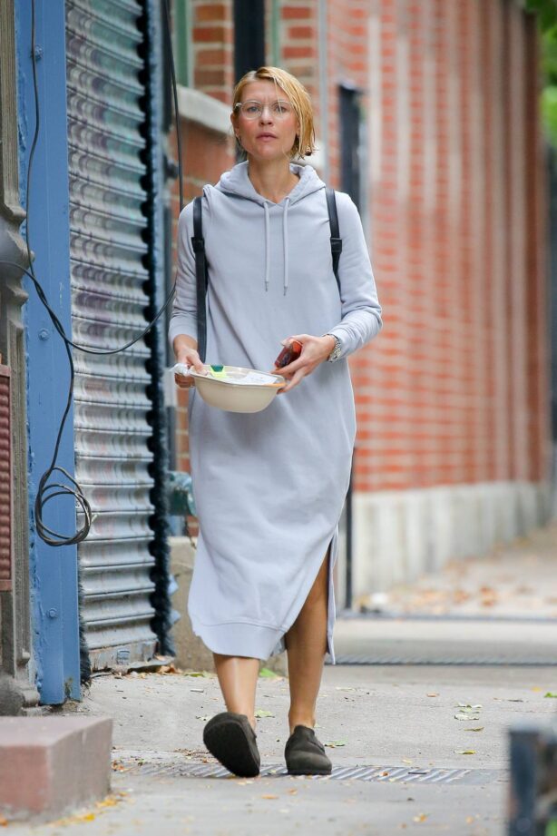 Claire Danes - Is spotted in a grey hoodie dress in New York