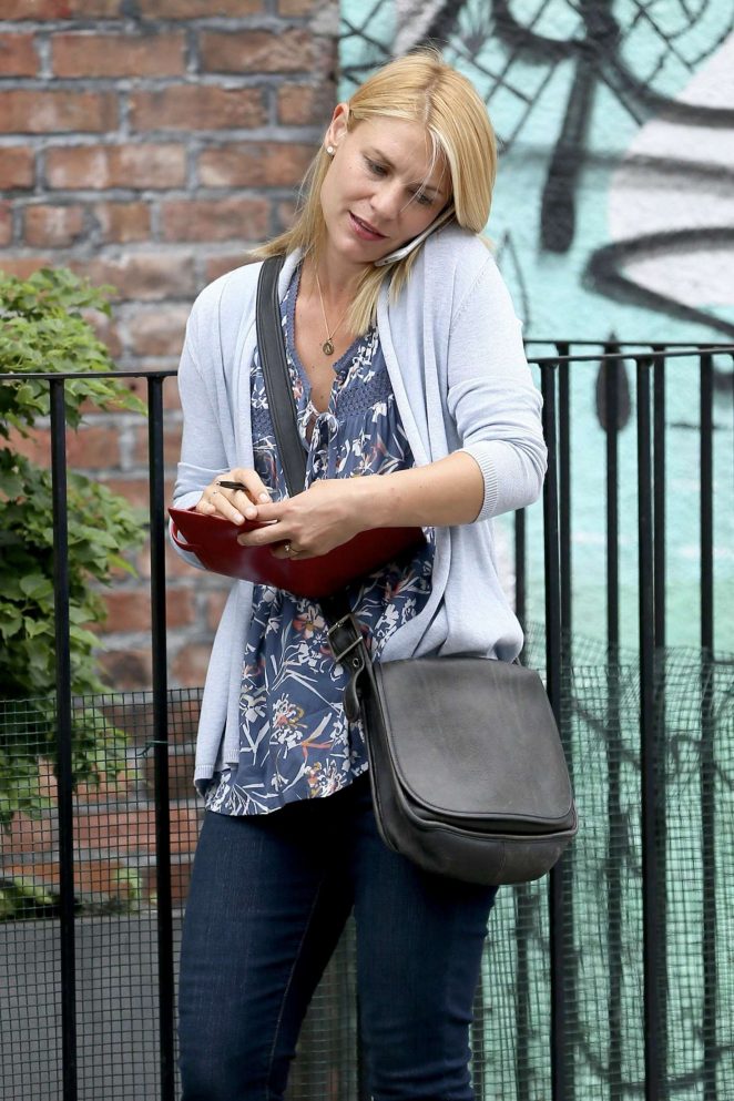 Claire Danes - On the set of 'A Kid Like Jake' in New York
