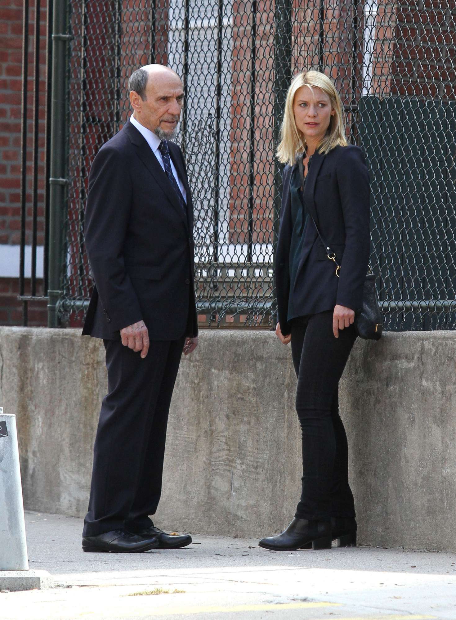 Claire Danes 2016 : Claire Danes on the set of Homeland -04