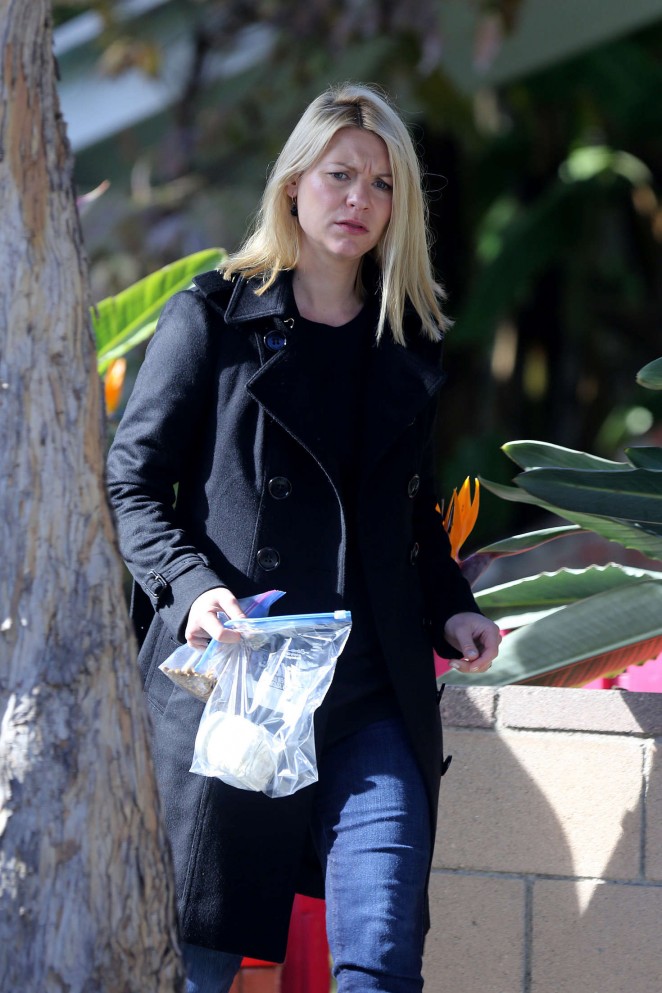 Claire Danes out in Venice Beach