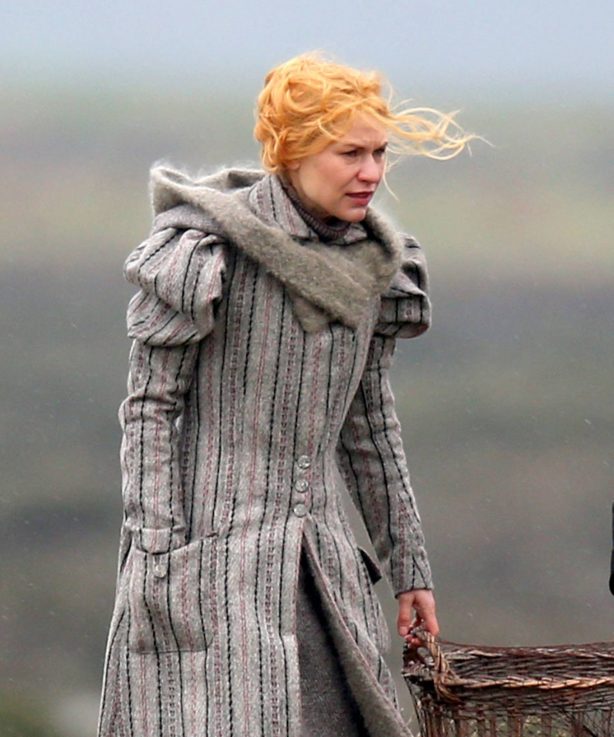 Claire Danes - Seen filming 'The Essex Serpent' in London