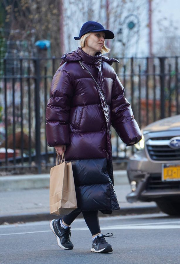 Claire Danes - Seen while stepping out in New York