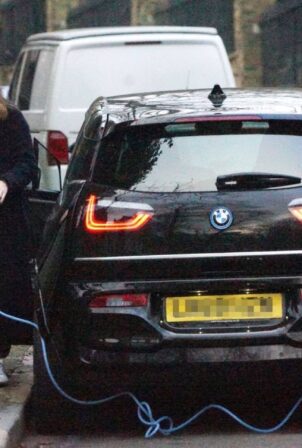 Claire Foy - Charges her electric BMW car out in Hampstead