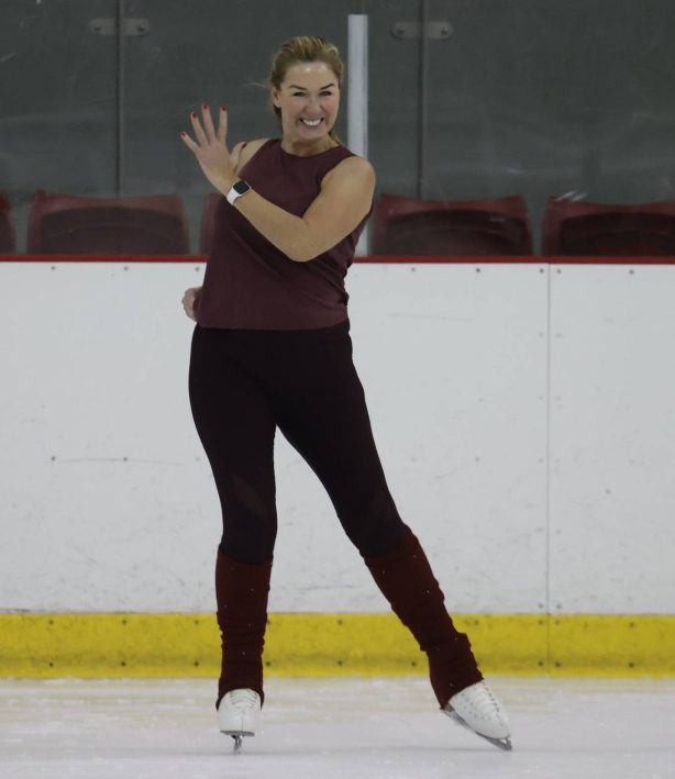 Claire Sweeney - Training for upcoming series of Dancing On Ice in London