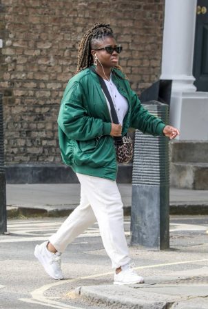 Clara Amfo - Out for a stroll in London
