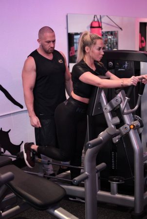 Claudia Fijal - Working out candids at Fit Club in Las Vegas