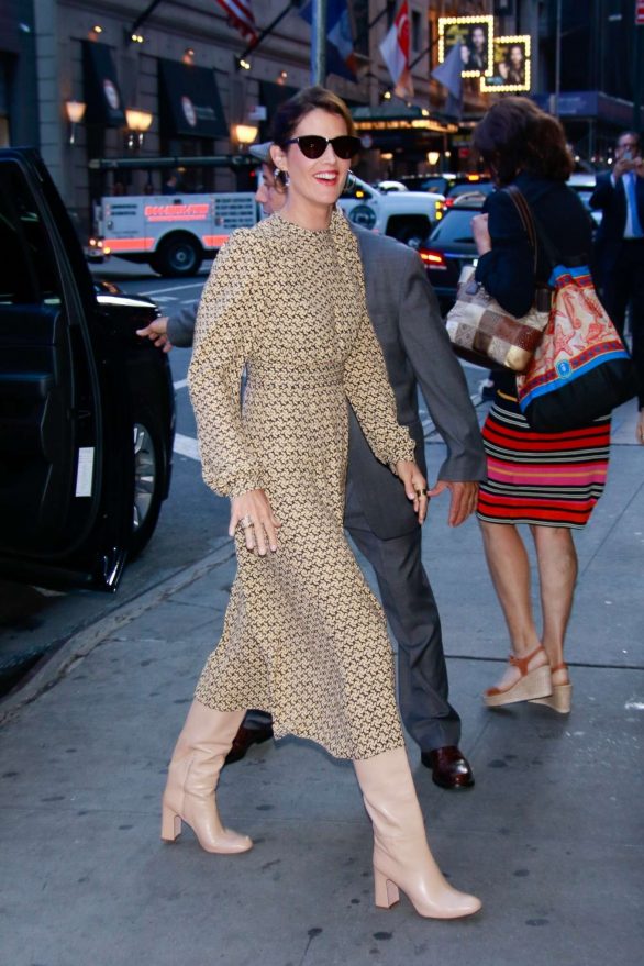 Cobie Smulders - Arriving at Good Morning America in New York