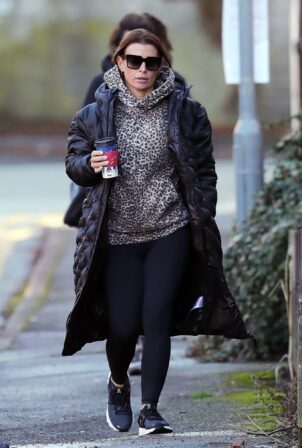 Coleen Rooney - Stops for a coffee in Alderley Edge Cheshire