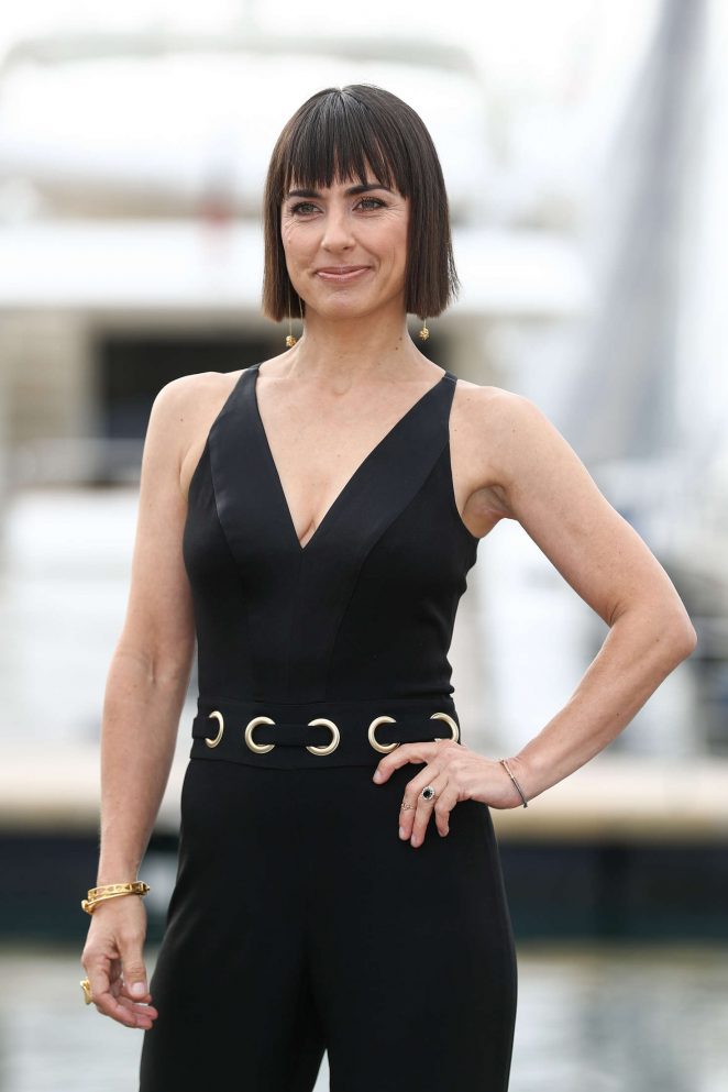 Constance Zimmer - 'UnREAL' Photocall at 2016 MIPCOM in Cannes