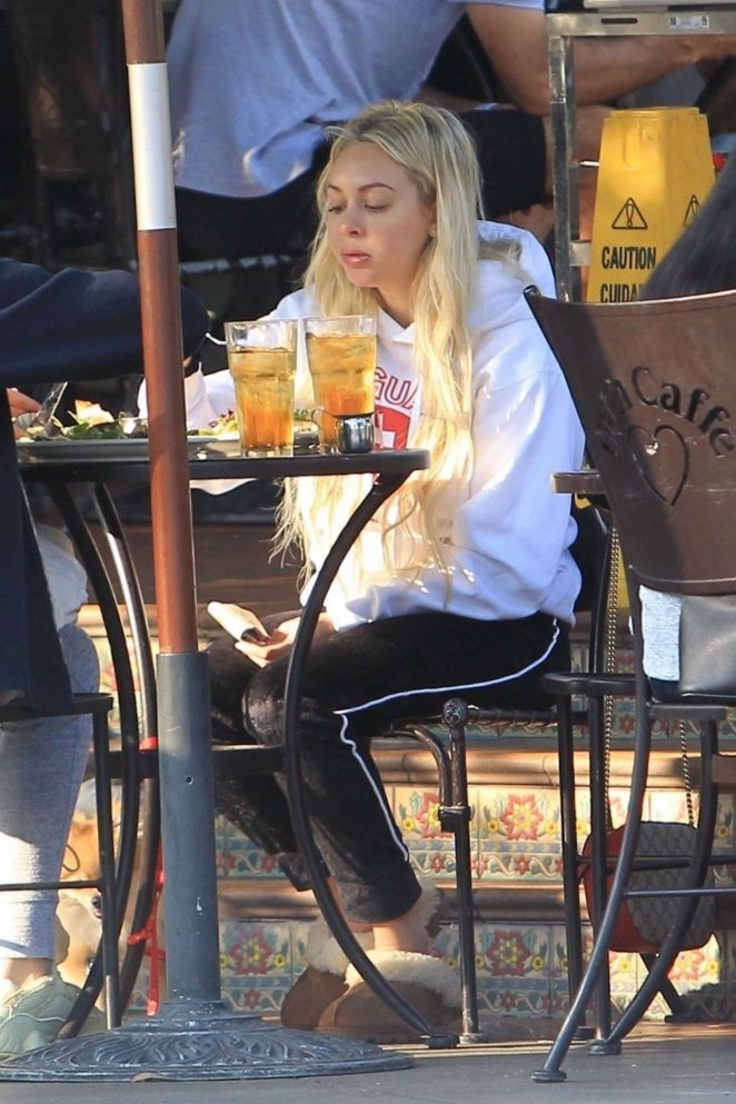 Corinne Olympios with a friend at Urth Caffe in West Hollywood
