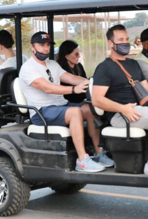 Courteney Cox - Seen on a golf cart attends the Malibu Chili Cook Off