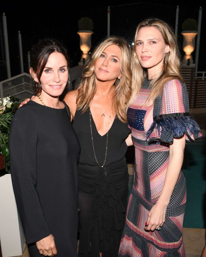 Courteney Cox - Tabitha Simmons by Jennifer Aniston dinner Sunset Tower in West Hollywood