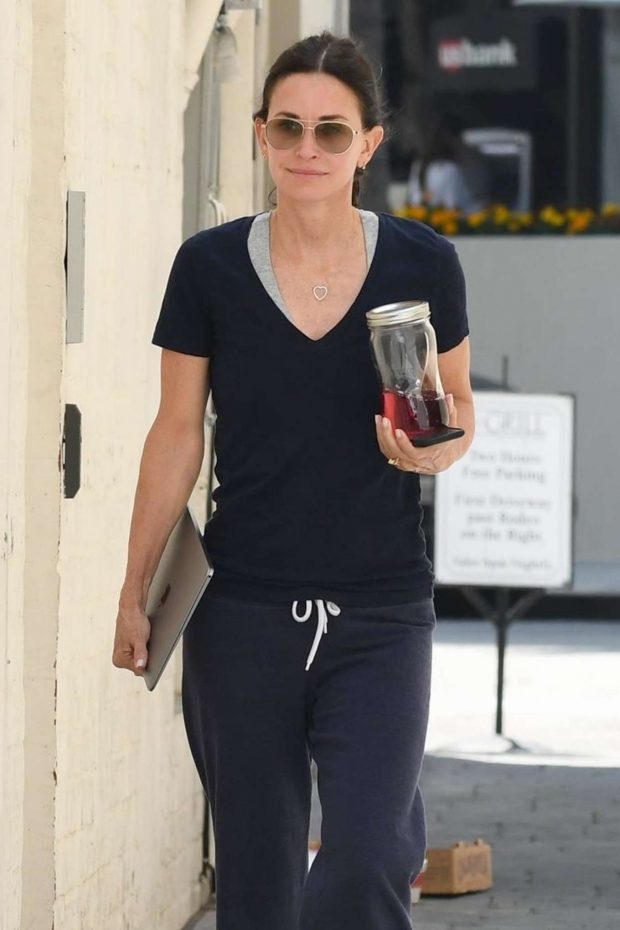 Courteney Cox - Visits a facial spa in Beverly Hills