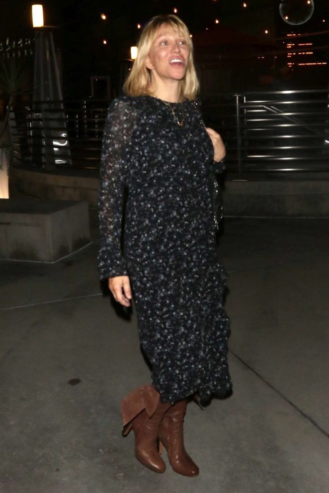 Courtney Love - Leaving the Arclight Hollywood in LA