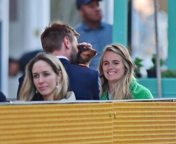 Cressida Bonas - With a friend out in Notting Hill