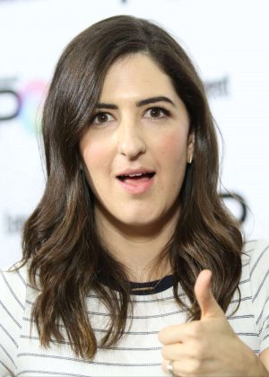 D'Arcy Carden - Entertainment Weekly PopFest in Los Angeles