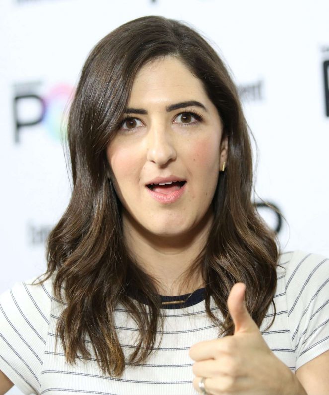 D'Arcy Carden - Entertainment Weekly PopFest in Los Angeles
