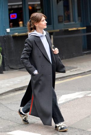 Daisy Edgar-Jones - Seen walking around Soho in London