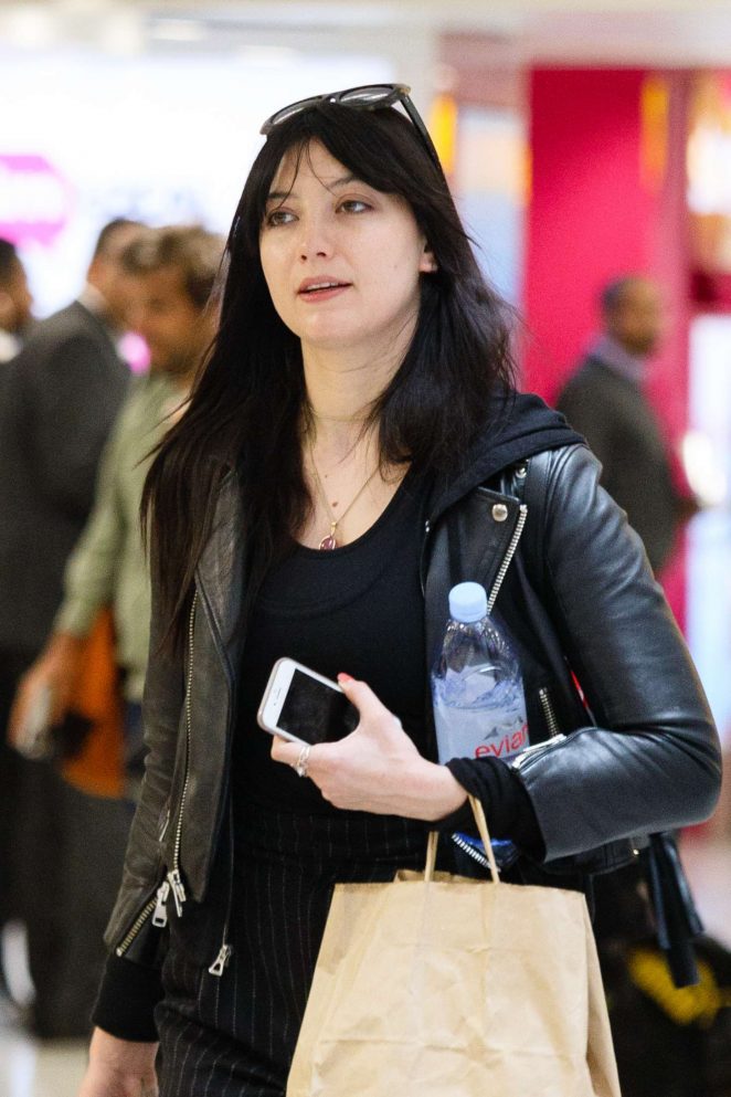 Daisy Lowe - Arriving at Heathrow Airport in London
