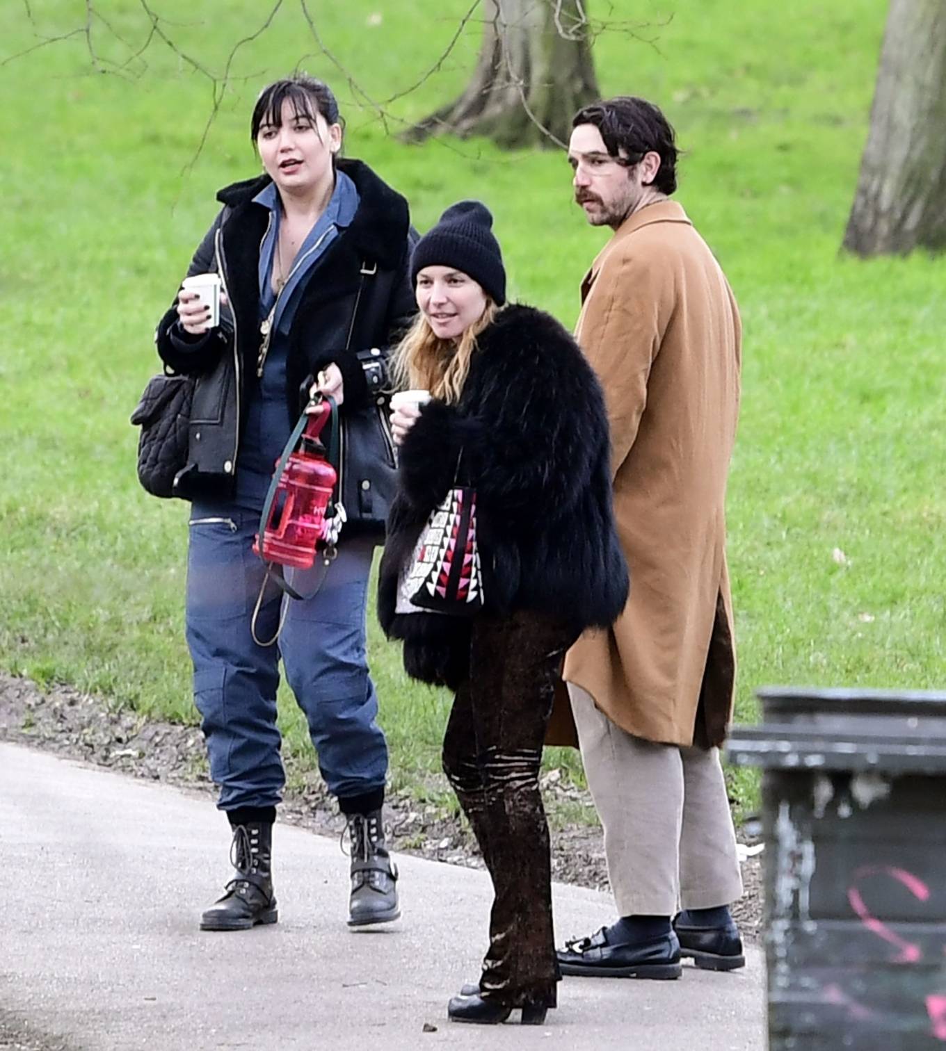 Daisy Lowe – With some friends in North London
