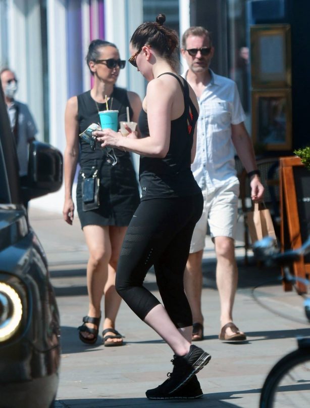 Daisy Ridley - Seen out in Notting Hill