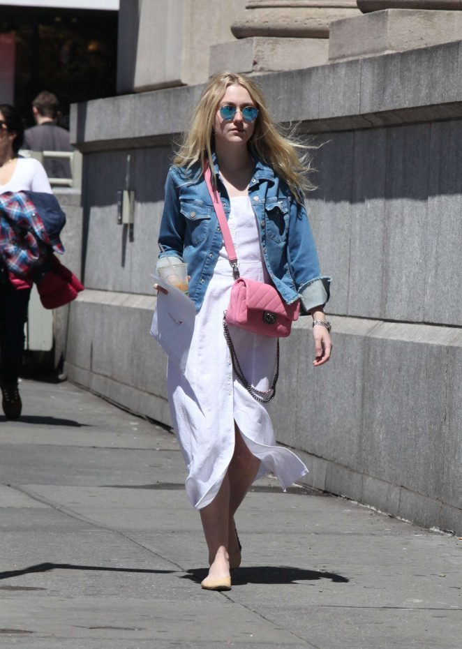 Dakota Fanning - Out and about in New York