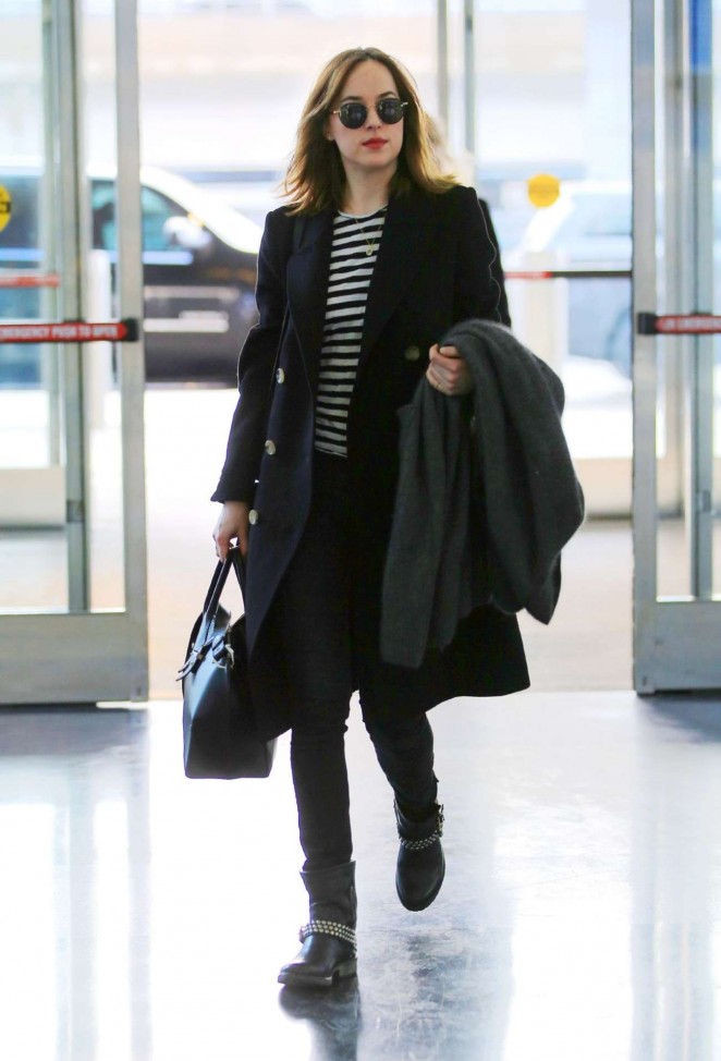 Dakota Johnson - Arriving at JFK Airport in LA