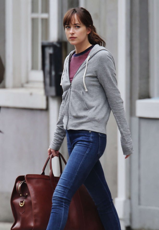 Dakota Johnson in Jeans on the set of 'Fifty Shades Darker' in Vancouver