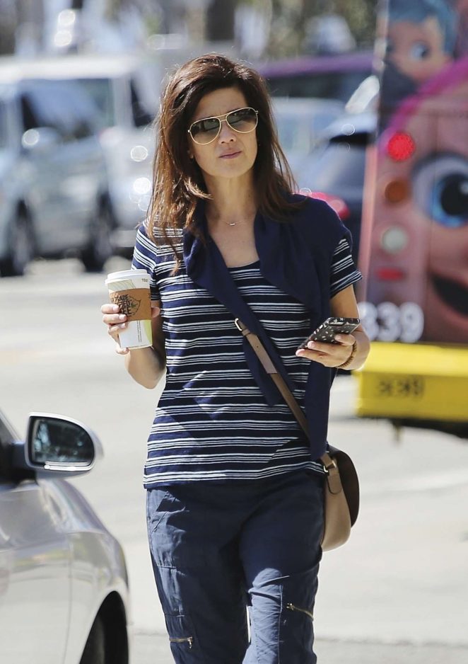 Daphne Zuniga grabbing a coffee in Los Angeles