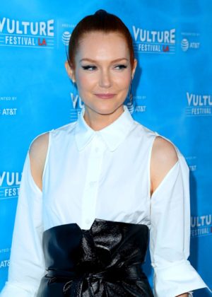 Darby Stanchfield - 'Scandal' Panel at 2017 Vulture Festival in Los Angeles