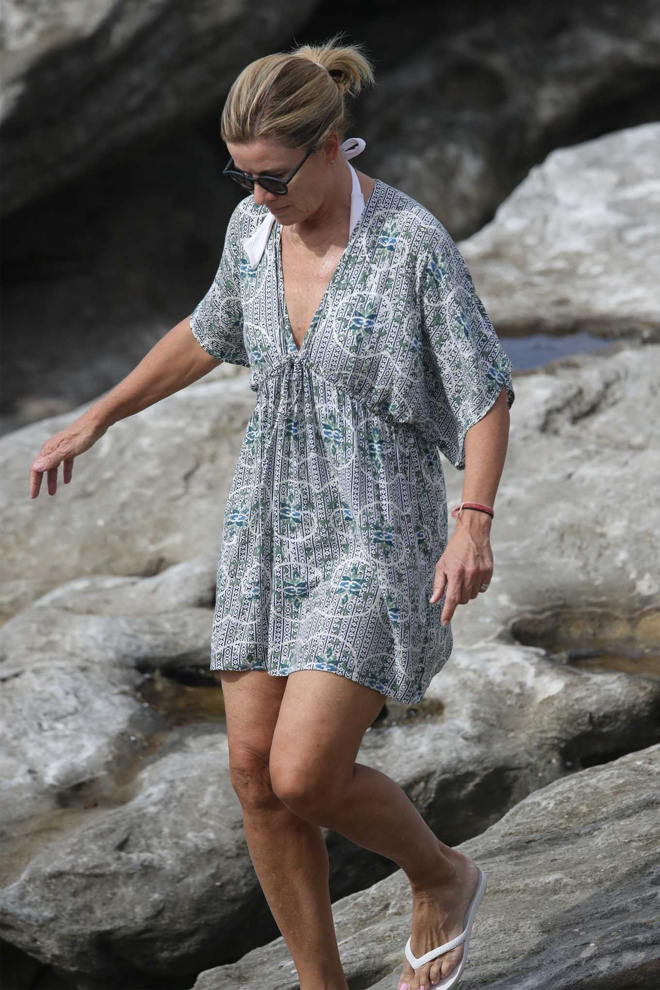 Deborah Hutton â€“ Swimsuit candids at a Sydney beach