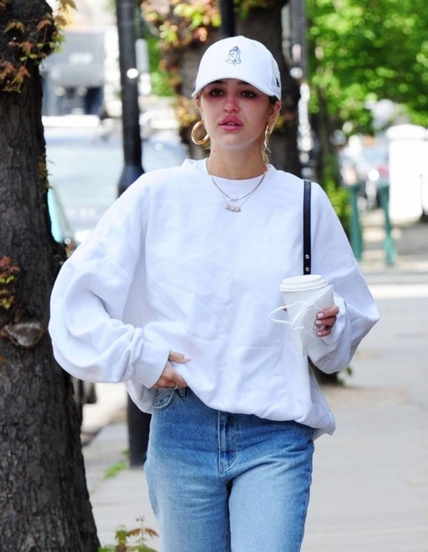Delilah Hamlin - Visit to Young LDN skincare and beauty clinic in London