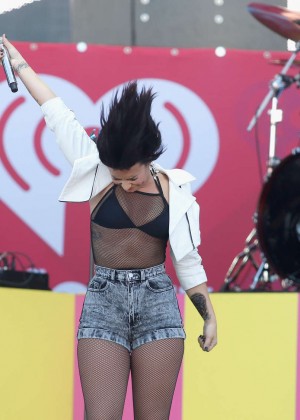 Demi Lovato - 2015 iHeartRadio Music Festival in Las Vegas