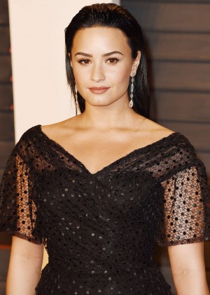 Demi Lovato - 2016 Vanity Fair Oscar Party in Beverly Hills
