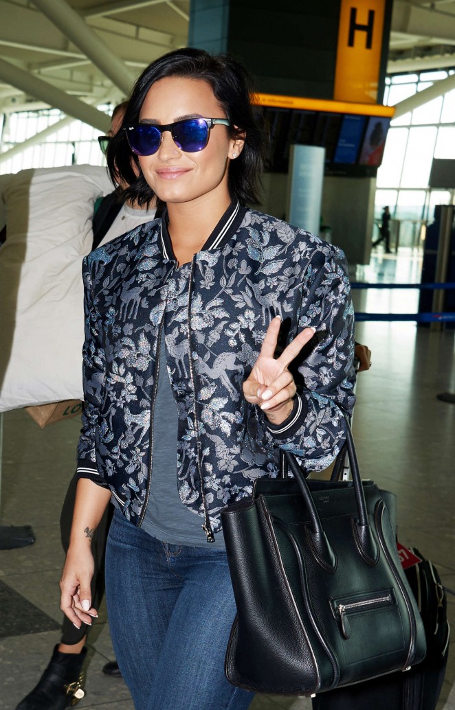 Demi Lovato in Jeans at the airport in London