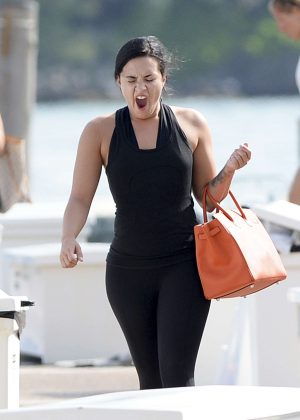 Demi Lovato in Tights Heading to Board a Yacht in Miami