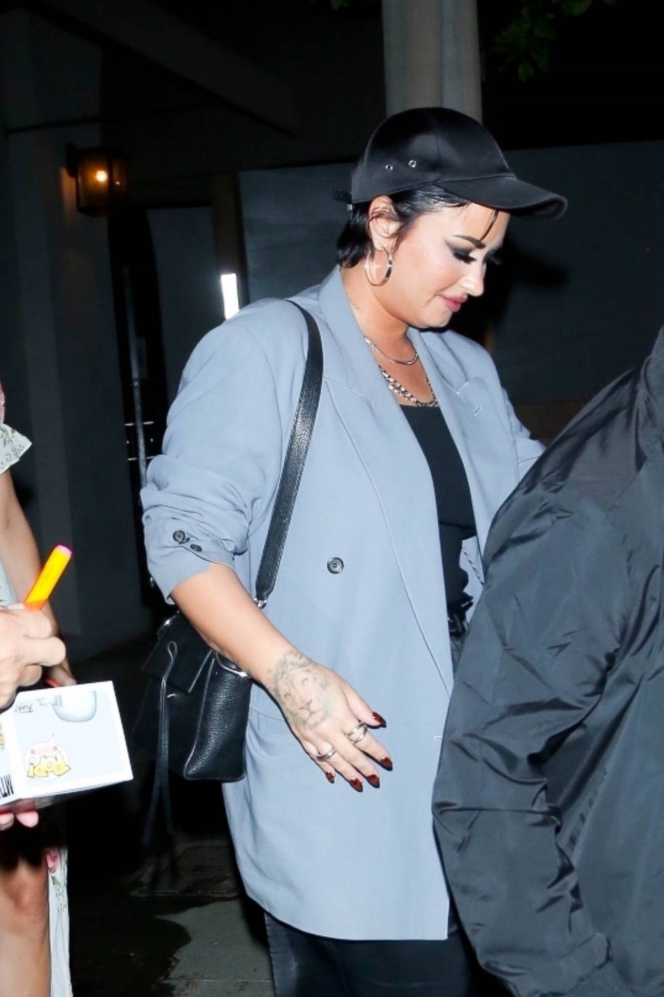 Demi Lovato 2021 : Demi Lovato – Leave dinner at Craigs in West Hollywood-19