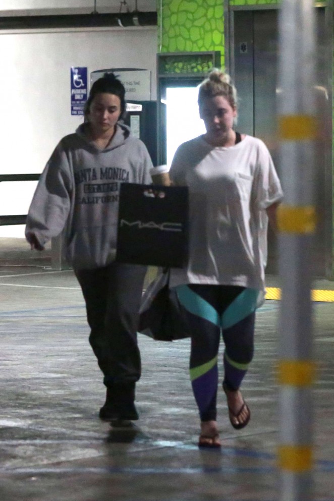 Demi Lovato - Leaving a Pilates Class in LA