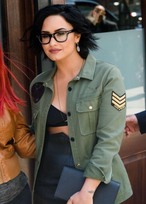 Demi Lovato - Leaving her hotel in Tribeca