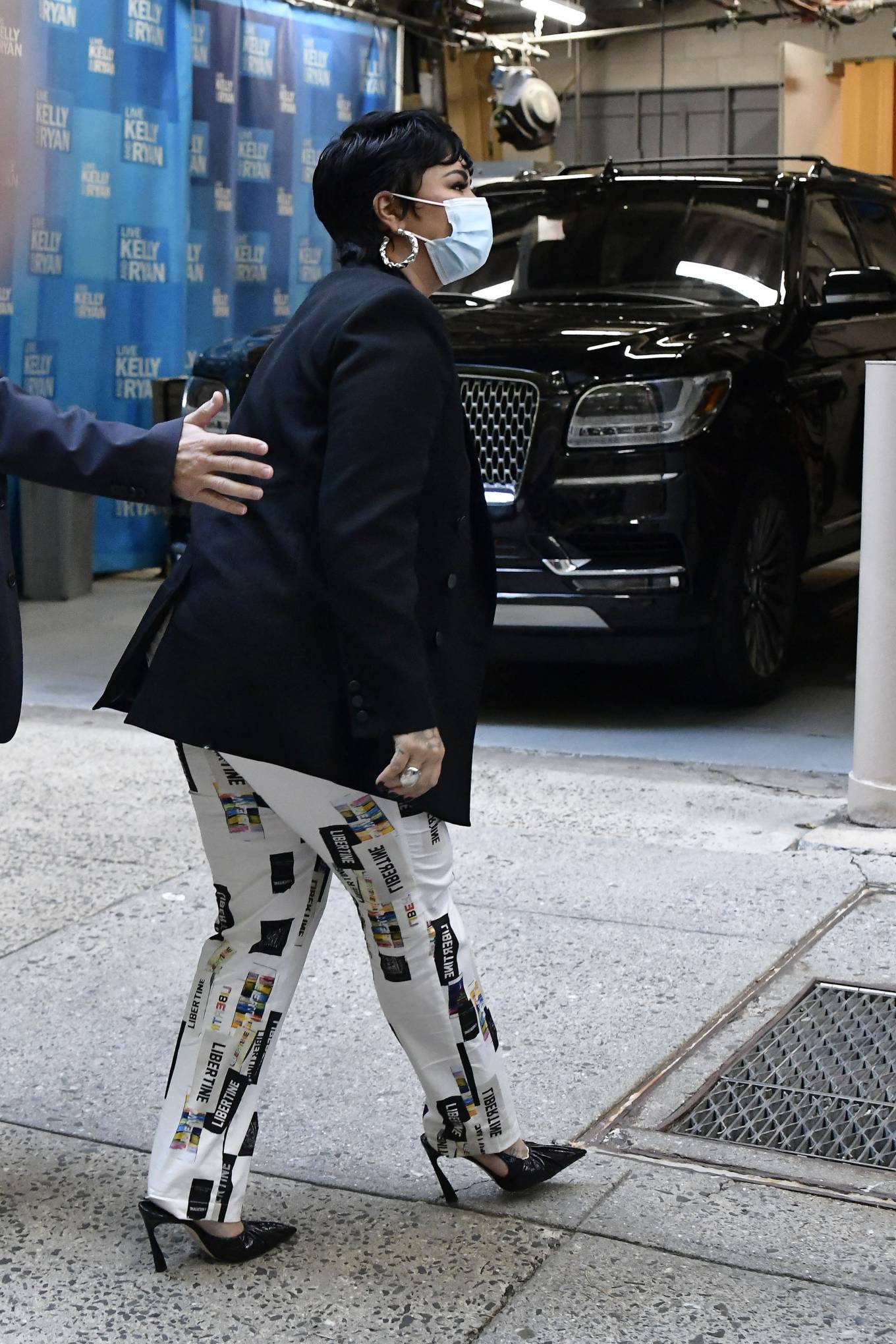 Demi Lovato 2021 : Demi Lovato – Outside the Live with Kelly and Ryan show in New York-06