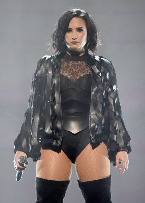 Demi Lovato - Performing at KFC YUM! Center in Louisville