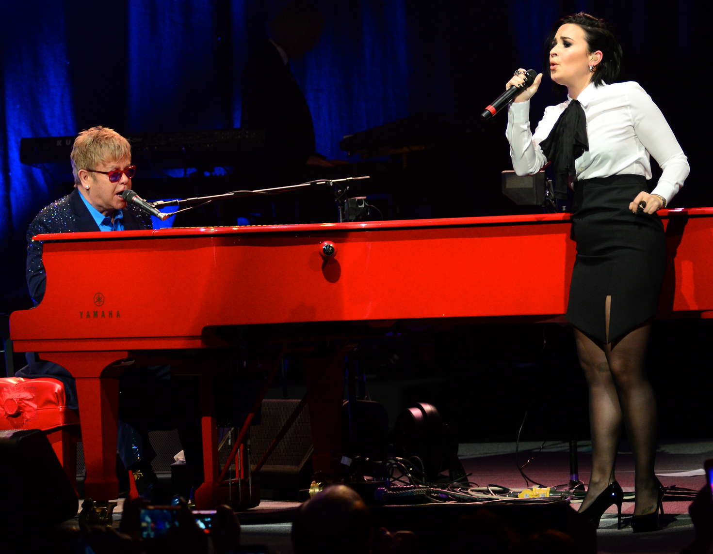 Demi Lovato 2016 : Demi Lovato: Performing with Elton John at the Wiltern -01