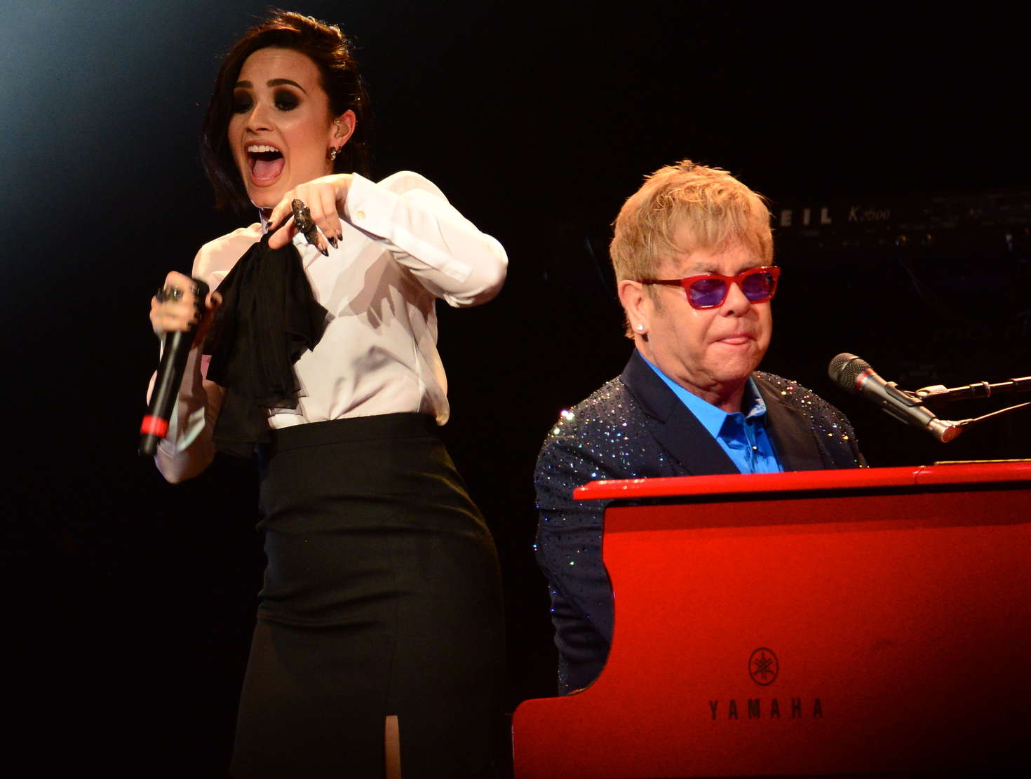 Demi Lovato 2016 : Demi Lovato: Performing with Elton John at the Wiltern -05