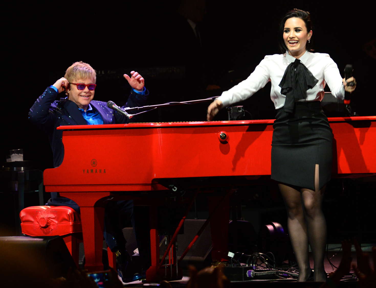 Demi Lovato 2016 : Demi Lovato: Performing with Elton John at the Wiltern -17
